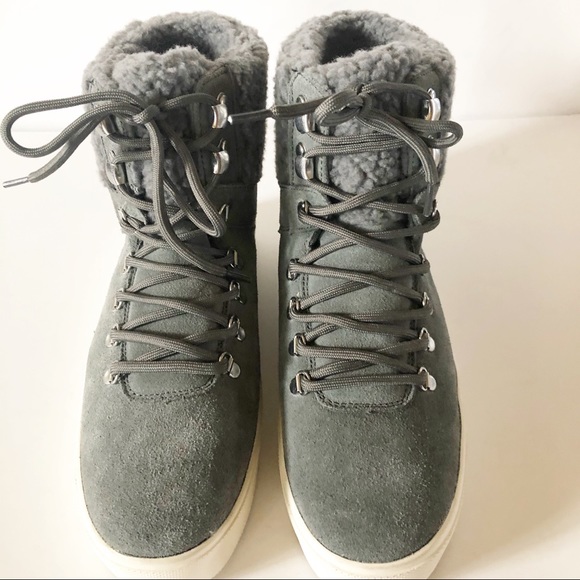 Marc Fisher Darlene Gray Suede Faux Fur Trimmed Platform Sneaker Boots Size 8.5 - Picture 3 of 8